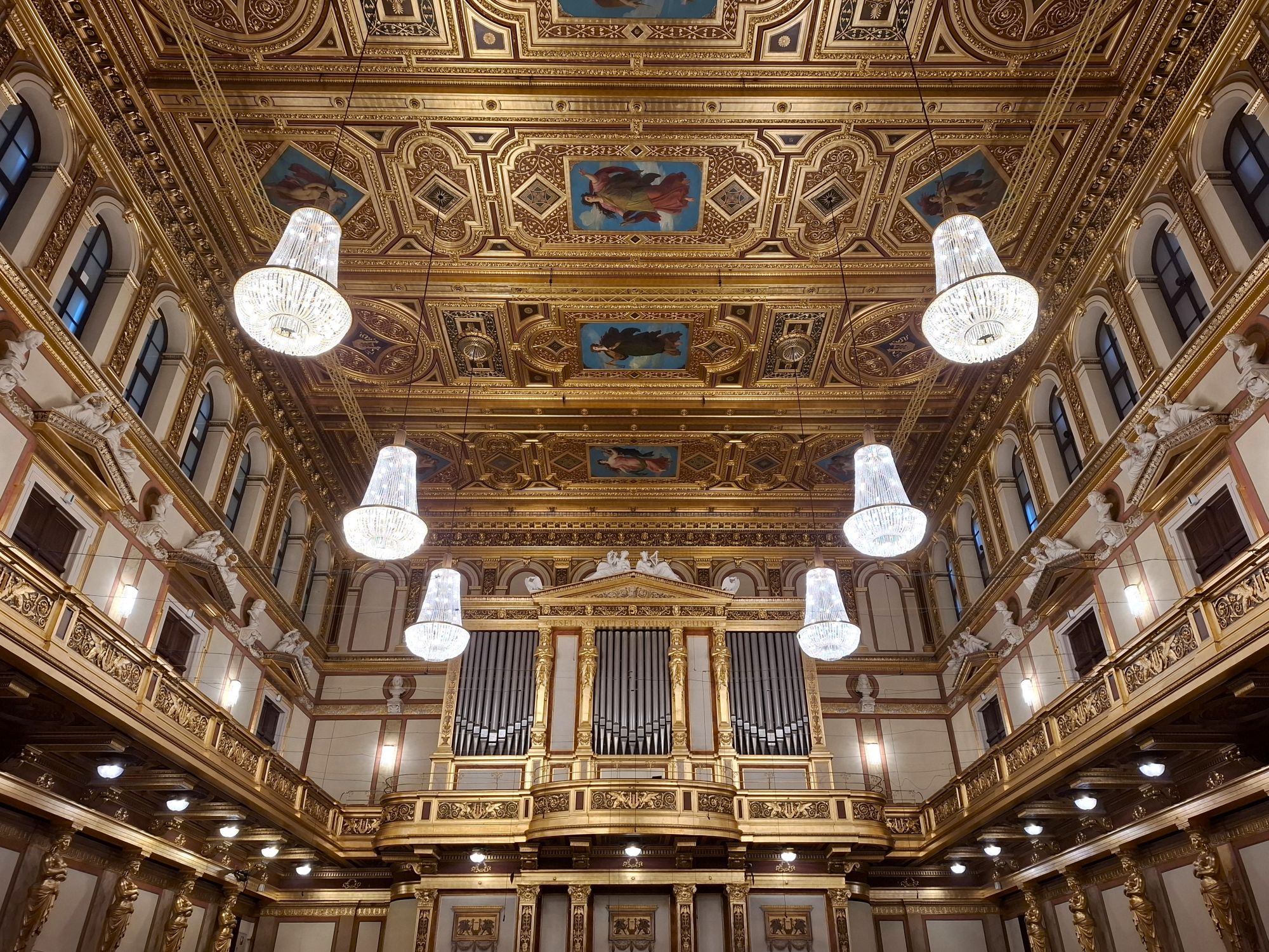 25 P. Goldener Saal - Maria Kleisch